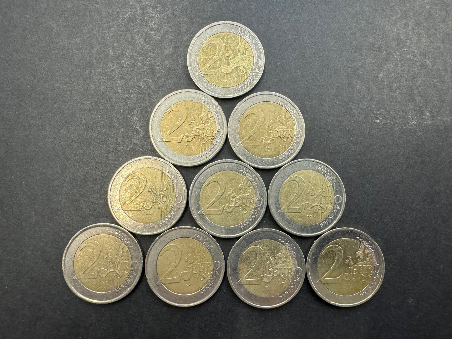 €2 Euro Coins - Useful change for your holiday to Europe